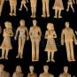 Spur G Figuren, nur stehende Spur G Miniaturen, unbemalte Modellbaufiguren aus Plastik